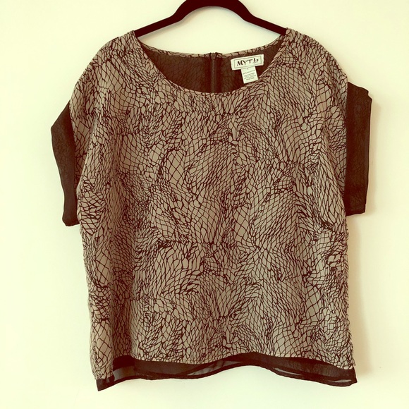 Myth Tops - Cropped Blouse